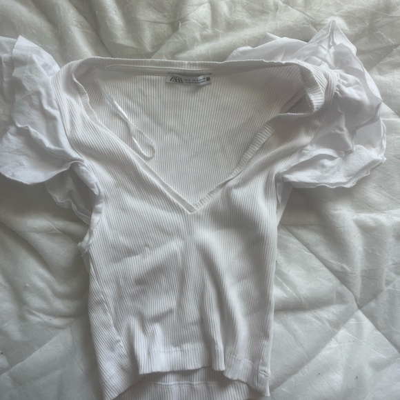 ZARA white ribbed ruffle top - Picture 1 of 3